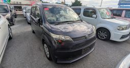 2013 Toyota Spade (19163)