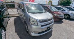 2009 Toyota Noah (19264)